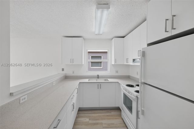 731 SW 10th St, Florida City, FL 33034