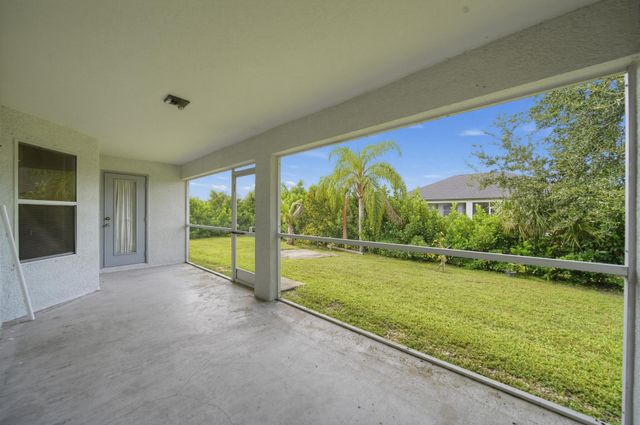 2019 Wanda Avenue N, Lehigh Acres, FL 33971