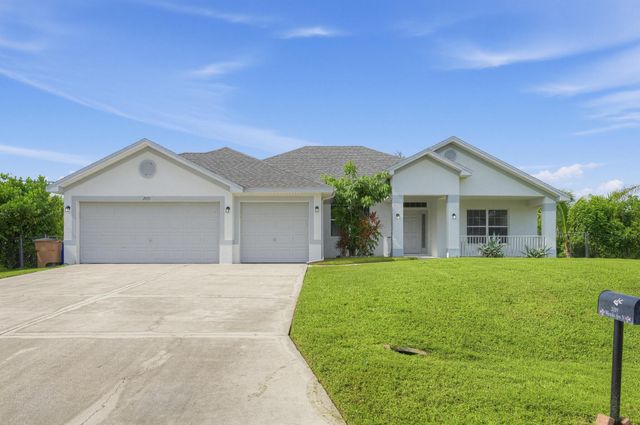 2019 Wanda Avenue N, Lehigh Acres, FL 33971