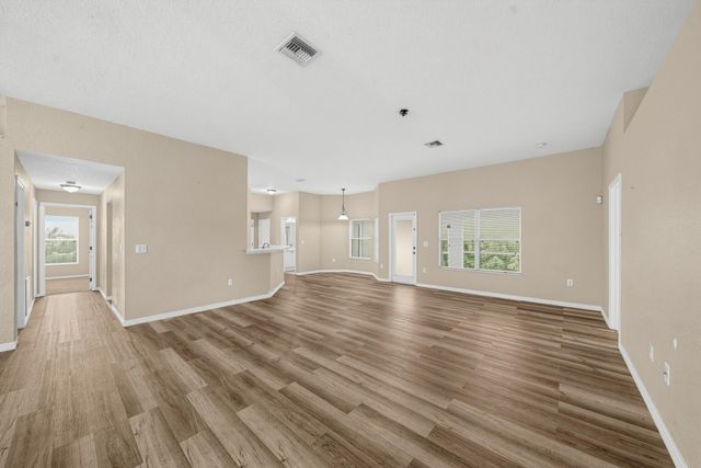 2019 Wanda Avenue N, Lehigh Acres, FL 33971
