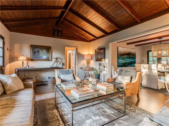 2860 Margate, Cambria, CA 93428