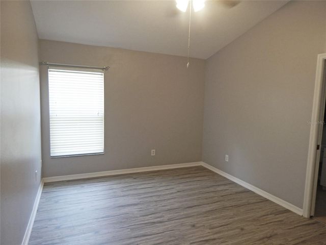 5827 MEADOWPARK PLACE, Lithia, FL 33547
