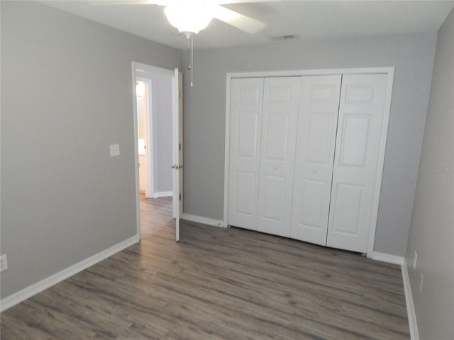 5827 MEADOWPARK PLACE, Lithia, FL 33547