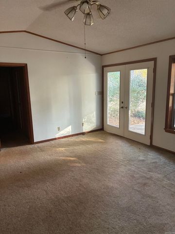 3177 Highway 24, Camden, AR 71701