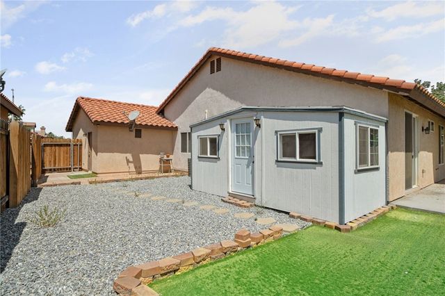 15203 Zircon Drive, Victorville, CA 92394