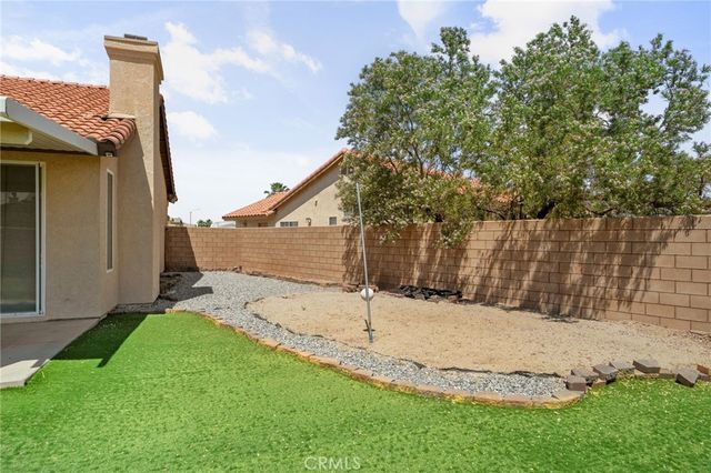 15203 Zircon Drive, Victorville, CA 92394
