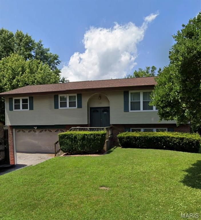 33 Morrison Drive, Belleville, IL 62221
