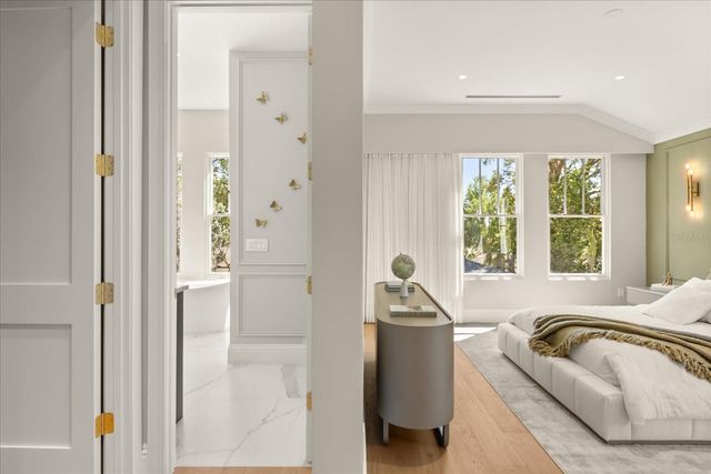 1006 E HARWOOD STREET, Orlando, FL 32803