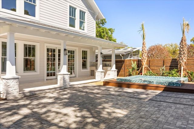 1006 E HARWOOD STREET, Orlando, FL 32803