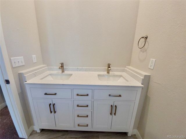 135 Terrace Dr, Colorado Springs, CO 80906