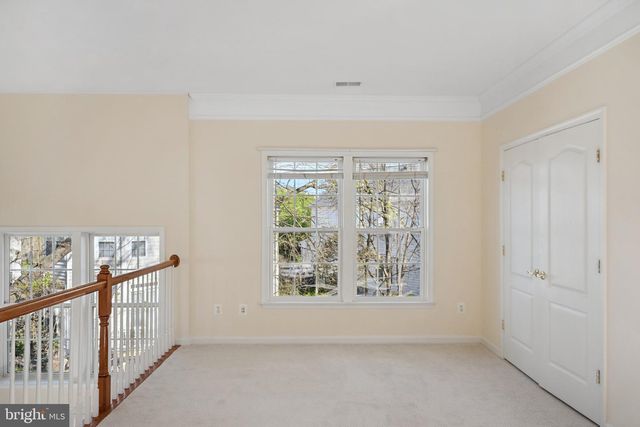 40396 MILFORD DR, Broadlands, VA 20148