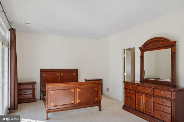 40396 MILFORD DR, Broadlands, VA 20148
