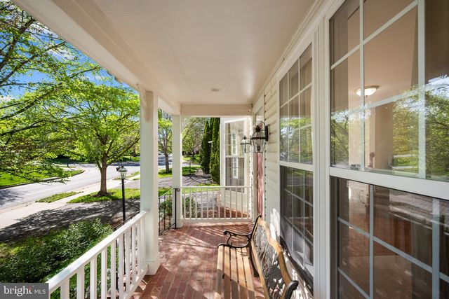 40396 MILFORD DR, Broadlands, VA 20148