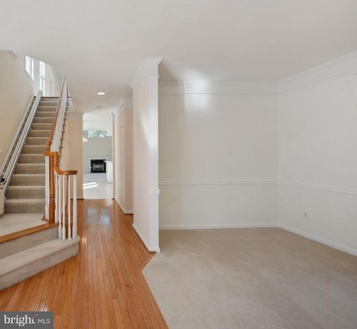 40396 MILFORD DR, Broadlands, VA 20148