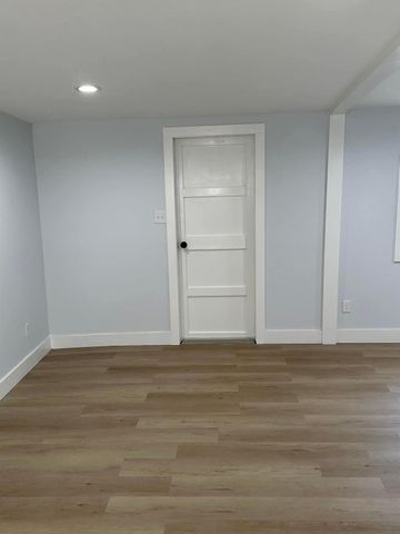 375 Toledo Beach Drive, Hemphill, TX 75948