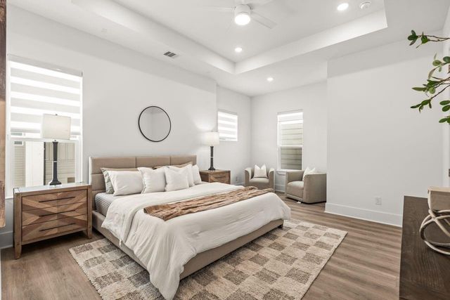 607 Skyland Terrace Way, Houston, TX 77009