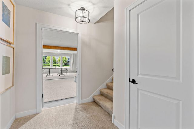 16333 Dunfield Drive, Lakeville, MN 55044