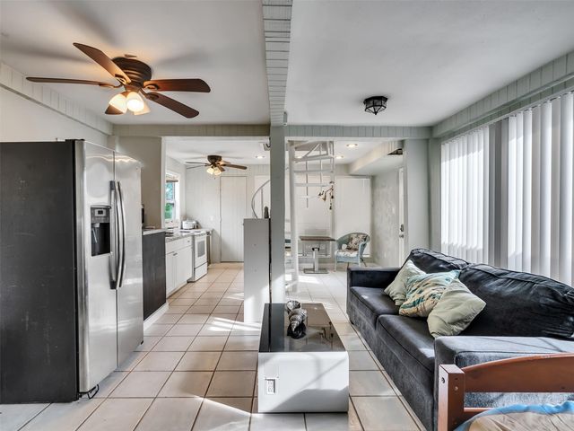 3529 Avenue M, Galveston, TX 77550