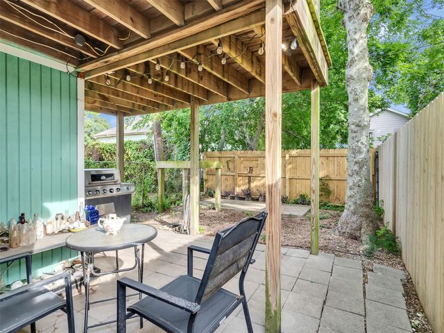 3529 Avenue M, Galveston, TX 77550