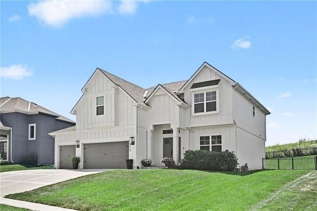 12760 N Imperial Drive, Platte City, MO 64079