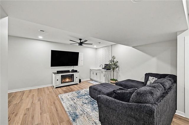 12760 N Imperial Drive, Platte City, MO 64079