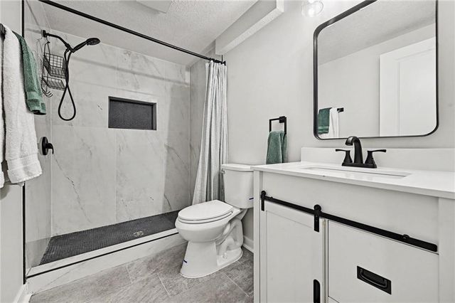 12760 N Imperial Drive, Platte City, MO 64079