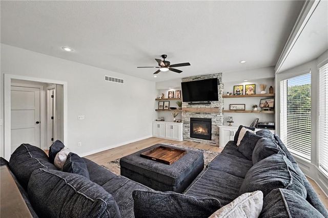 12760 N Imperial Drive, Platte City, MO 64079