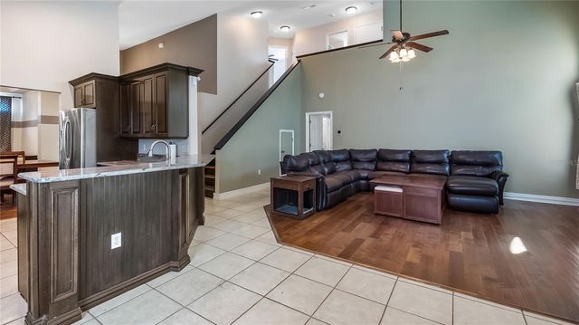 522 HARDWOOD CIRCLE, Orlando, FL 32828