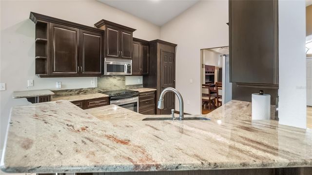 522 HARDWOOD CIRCLE, Orlando, FL 32828