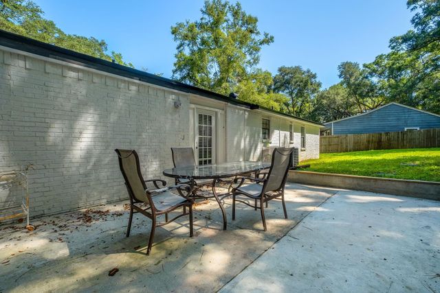 5556 Lumberjack Lane, Tallahassee, FL 32303