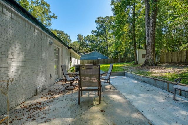 5556 Lumberjack Lane, Tallahassee, FL 32303