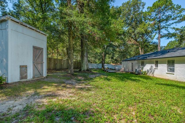 5556 Lumberjack Lane, Tallahassee, FL 32303