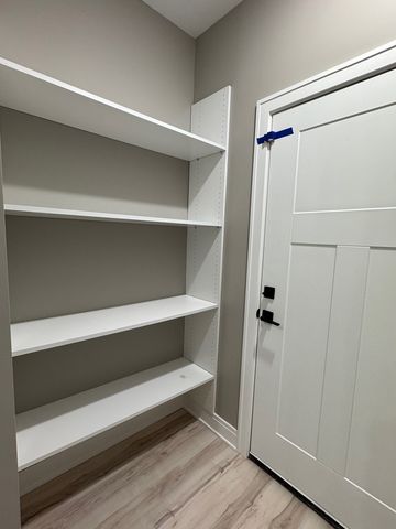 4156 S Michigan Avenue 2, Chicago, IL 60653