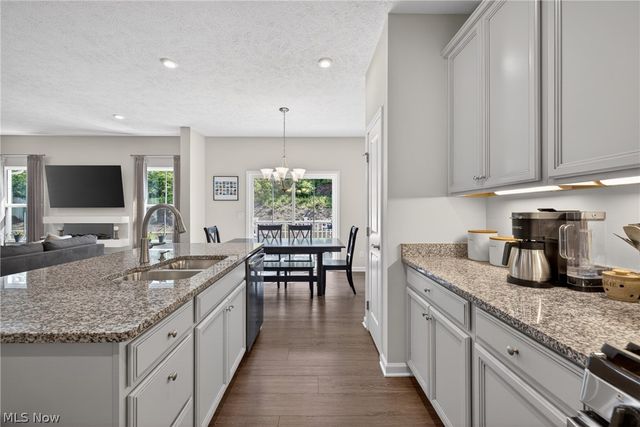 7310 Hillshire Drive, Painesville, OH 44077