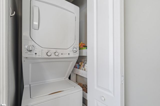 110 E Decatur Street, Greenville, SC 29617