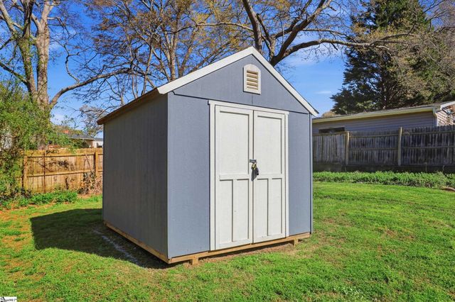 110 E Decatur Street, Greenville, SC 29617