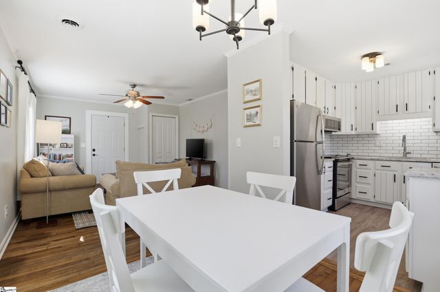 110 E Decatur Street, Greenville, SC 29617