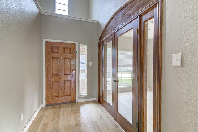 4525 Dennis LN, Pflugerville, TX 78660