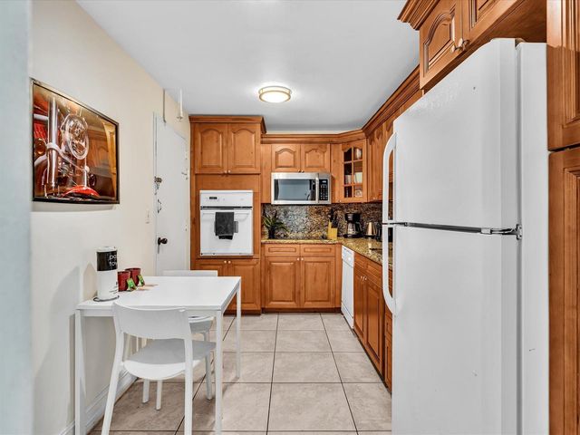 3901 S Ocean Drive 3j, Hollywood, FL 33019