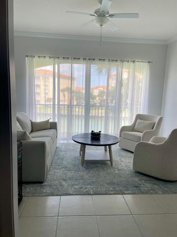 18 Harbour Isle Drive W 203, Fort Pierce, FL 34949