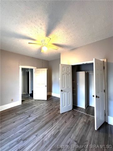 1132 Greenaway Place, New Albany, IN 47150