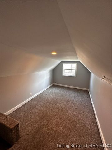 1132 Greenaway Place, New Albany, IN 47150