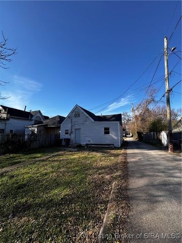 1132 Greenaway Place, New Albany, IN 47150