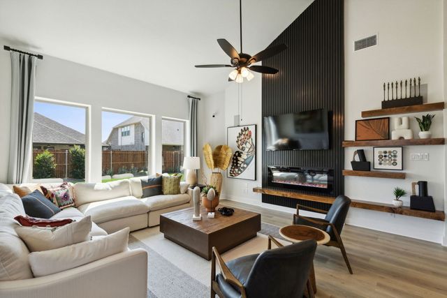 4341 Addison Street, Midlothian, TX 76065