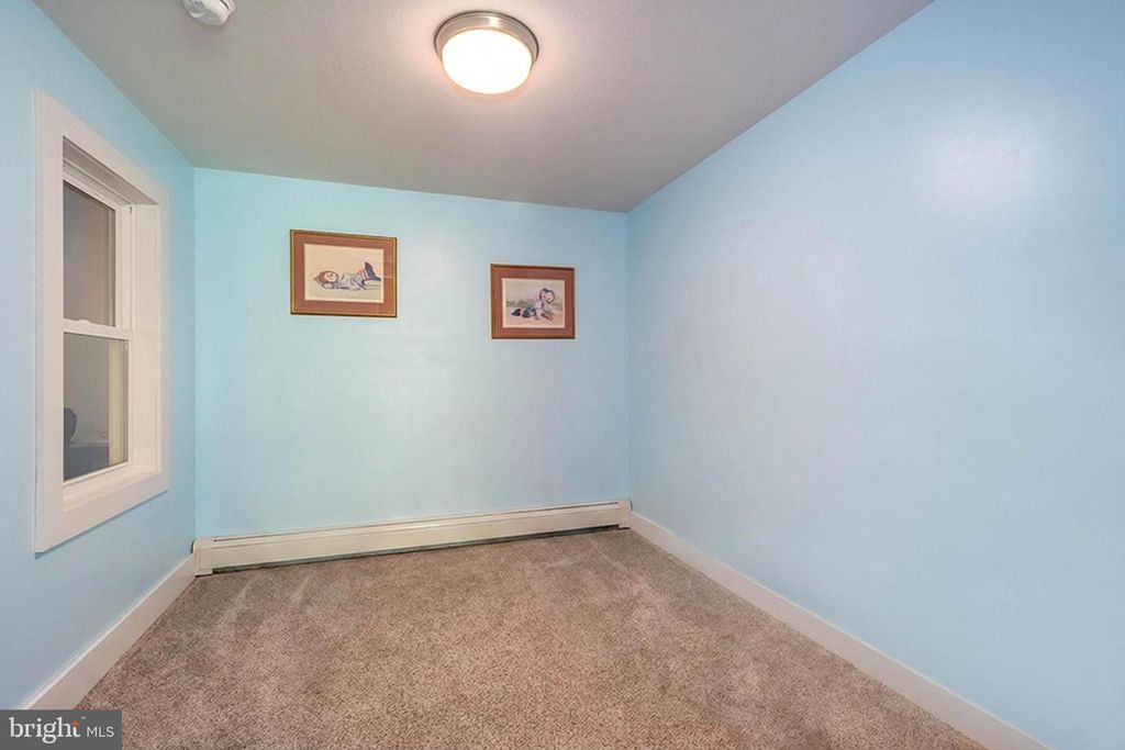 Image 43 of property listing at 312 MOSS CREEK CIR, Oakland, MD 21550