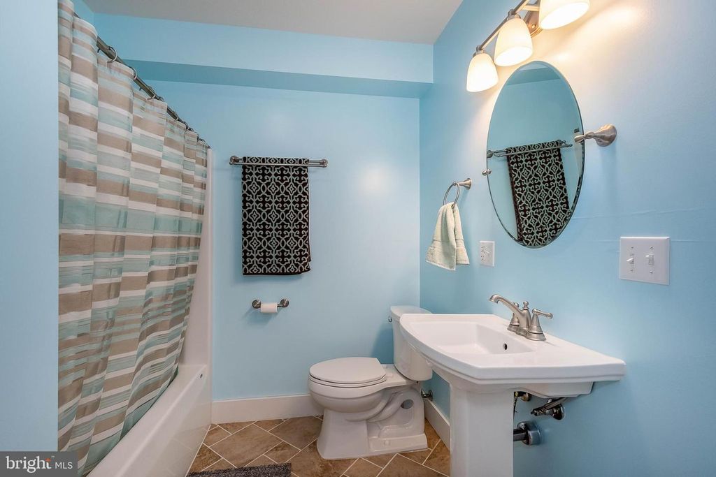 Image 46 of property listing at 312 MOSS CREEK CIR, Oakland, MD 21550