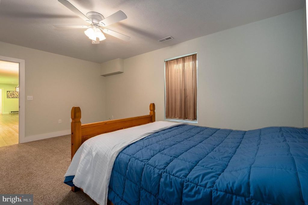 Image 48 of property listing at 312 MOSS CREEK CIR, Oakland, MD 21550