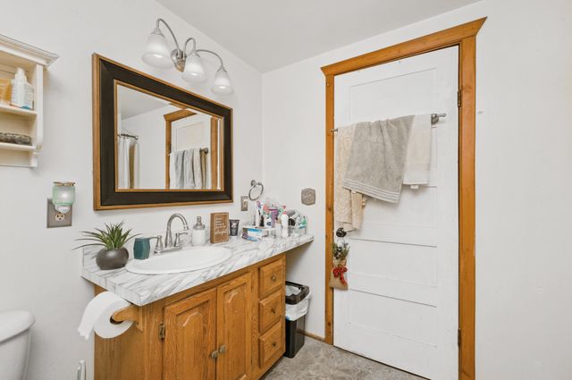 1411 Egleston Avenue, Kalamazoo, MI 49001