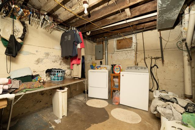 1411 Egleston Avenue, Kalamazoo, MI 49001