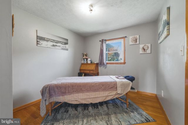 380 E RESERVOIR RD, Woodstock, VA 22664